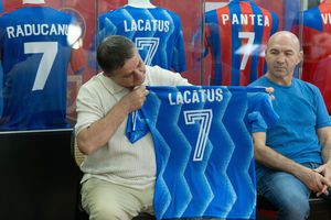 CSA Steaua - 77 de ani de la înființare » Lângă Lăcătuș, Marcel Răducanu, Vlădoiu, Troi, a apărut și necunoscutul Răsdan: „Să ne bucurăm din nou de participarea echipei în Liga 1”
