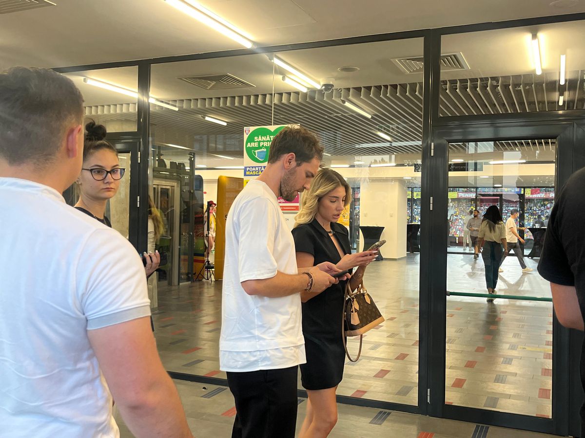 Iubita lui Horațiu Moldovan a cucerit Serbia » Blonda și-a dezvăluit noua feblețe