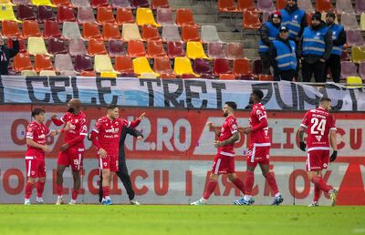 Acuzații GRAVE: „Dinamo a «țepuit» statul român!” » Fostul patron nu-i iartă pe „câini”: „Am așteptat 11 ani” + „Ce club din lume a mai făcut asta?”