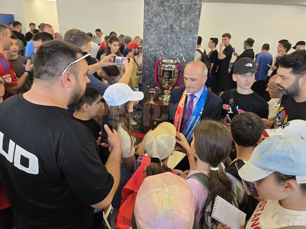 Talpan, în Ghencea, la aniversarea Stelei