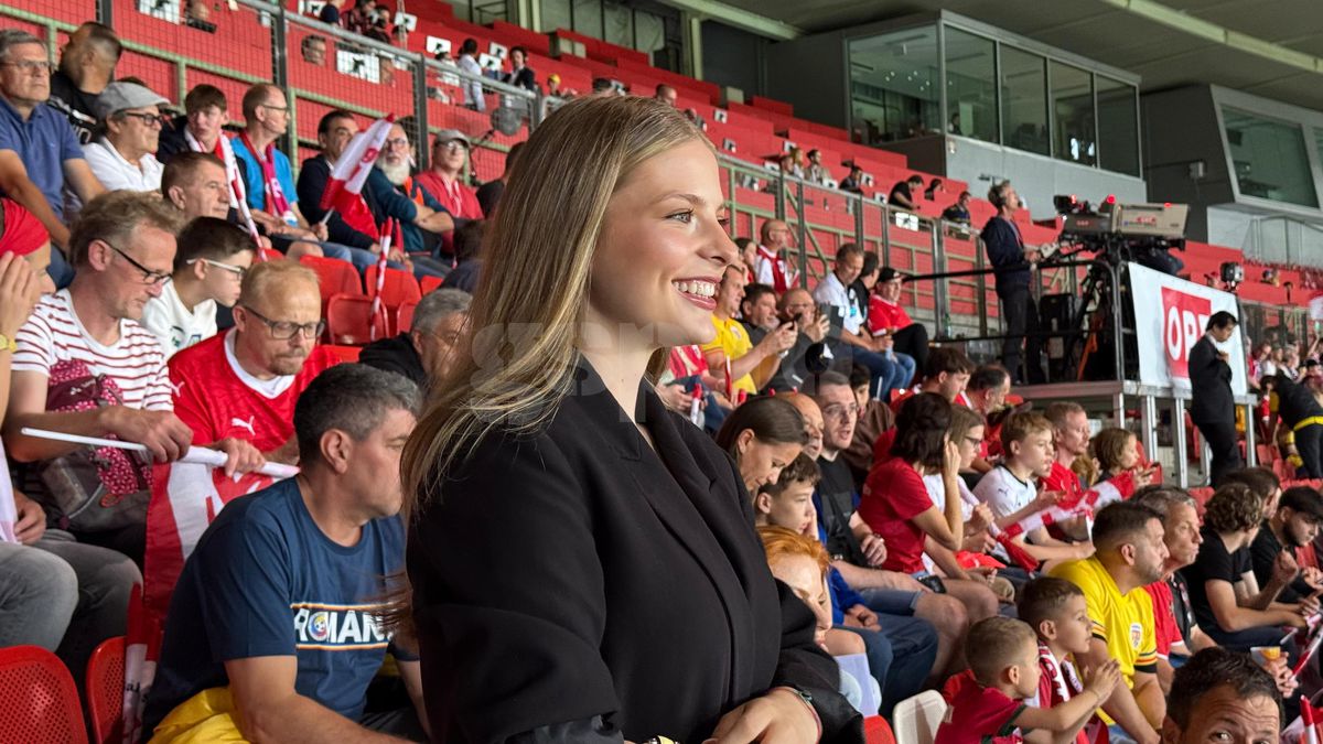 Antonia a „zburat” la Viena pentru a-l vedea pe Daniel Bîrligea în Austria - România: „Sunt atât de bucuroasă că sunt aici!”