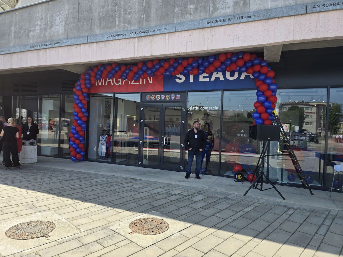 Deschiderea magazinului oficial al Stelei