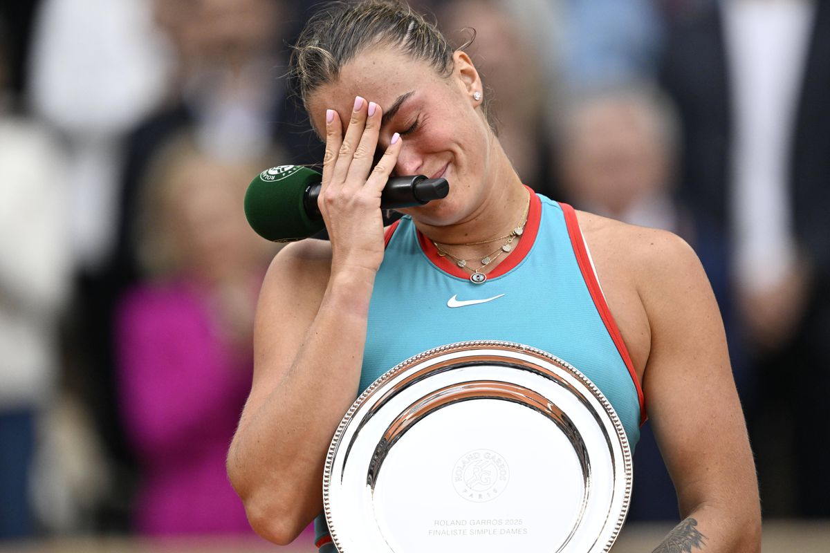 Au curs lacrimi la premiere, după finala Roland Garros! Ce au transmis campioana Gauff și finalista Sabalenka