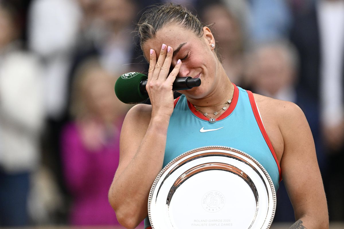 Au curs lacrimi la premiere, după finala Roland Garros! Ce au transmis campioana Gauff și finalista Sabalenka