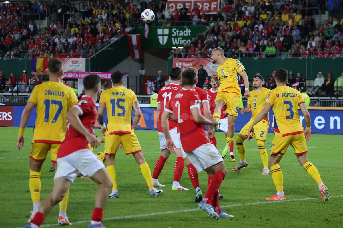 Gestul lui Lucescu spune totul! 7 detalii de la Austria - România: cine l-a flancat pe Burleanu, „gafa” organizatorilor + Momentul în care „Zidul Galben” s-a făcut roșu