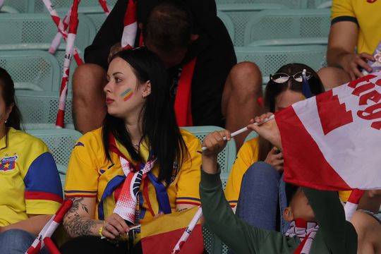 Suporterii au făcut spectacol în tribune la Austria - România 2-1 FOTO: Ionuţ Iordache (GSP)
