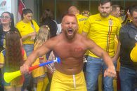 10 imagini EPICE înainte de Austria - România: fanii „tricolori” din „Zidul Galben” chiar au imaginație! GALERIE FOTO