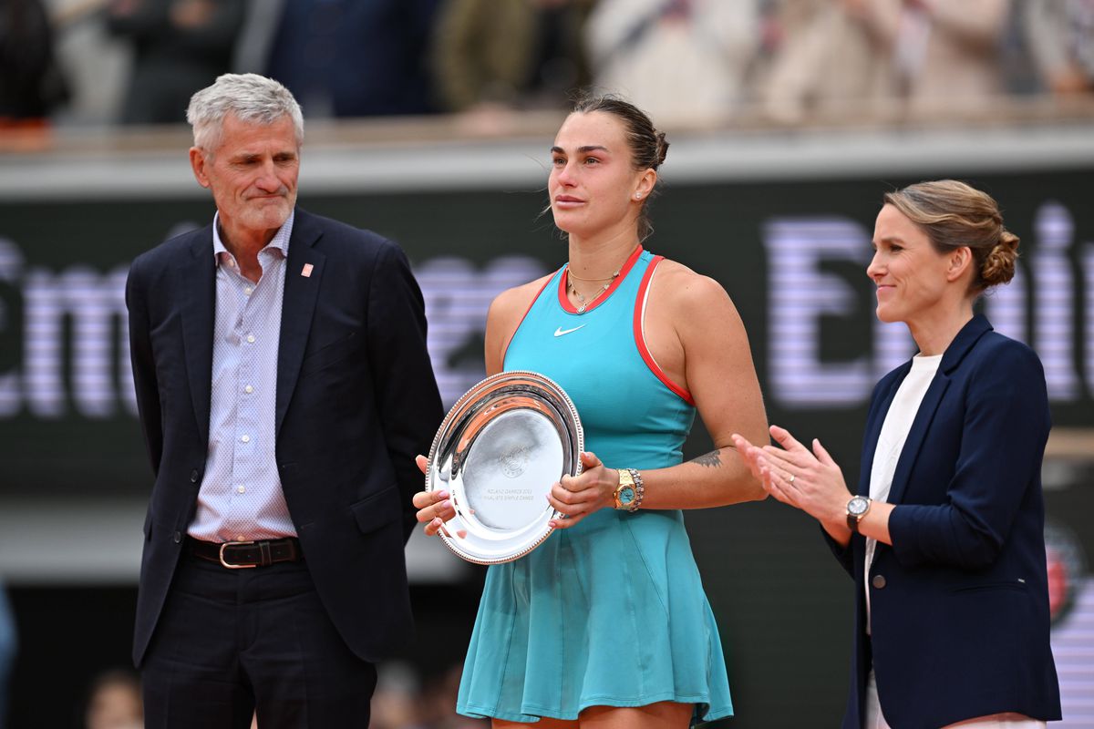 Au curs lacrimi la premiere, după finala Roland Garros! Ce au transmis campioana Gauff și finalista Sabalenka
