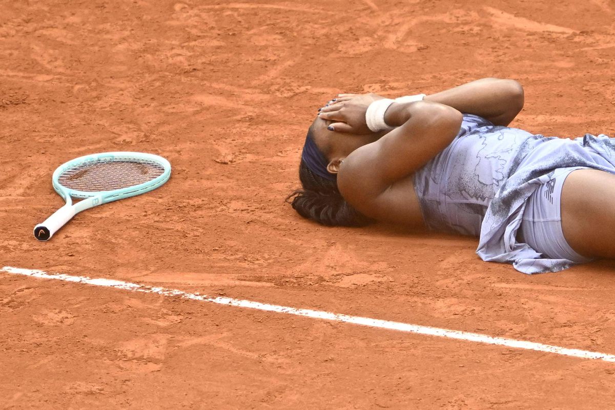 Au curs lacrimi la premiere, după finala Roland Garros! Ce au transmis campioana Gauff și finalista Sabalenka