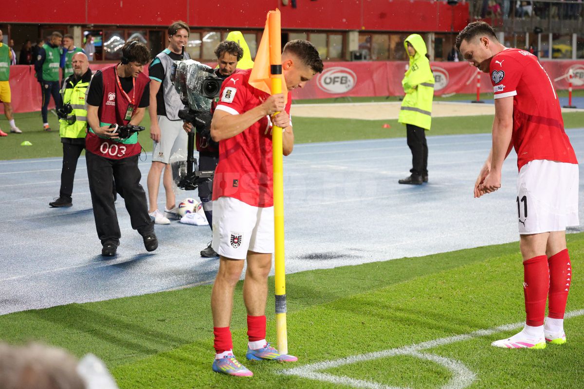 De 13 ani nu se mai întâmplase așa ceva la naționala României: Victor Pițurcă era ultimul selecționer care luase decizia