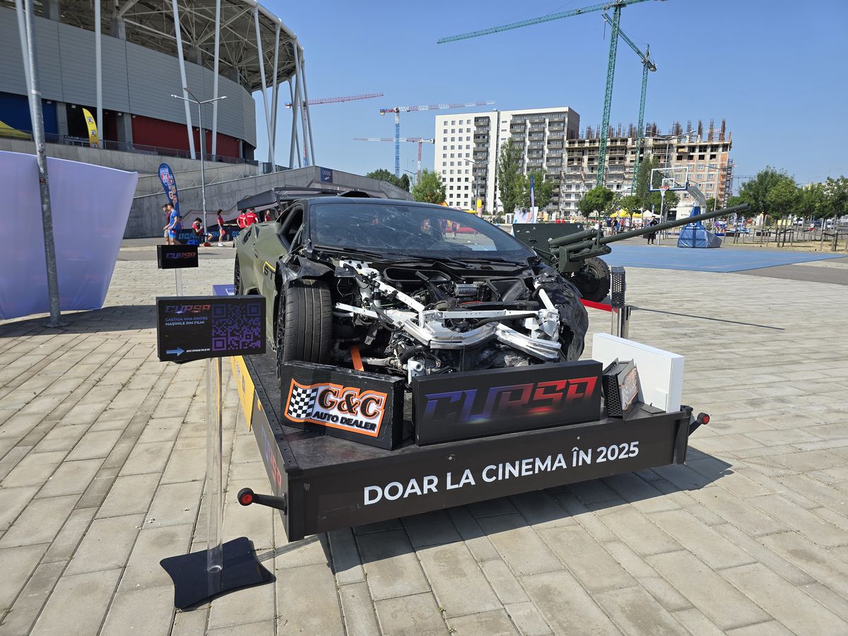 Deschiderea magazinului oficial al Stelei