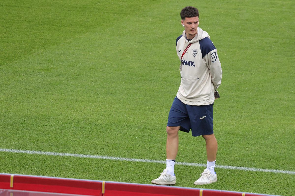 Mircea Lucescu, două schimbări în echipa pentru Austria: revine în tricoul României după 3 ani