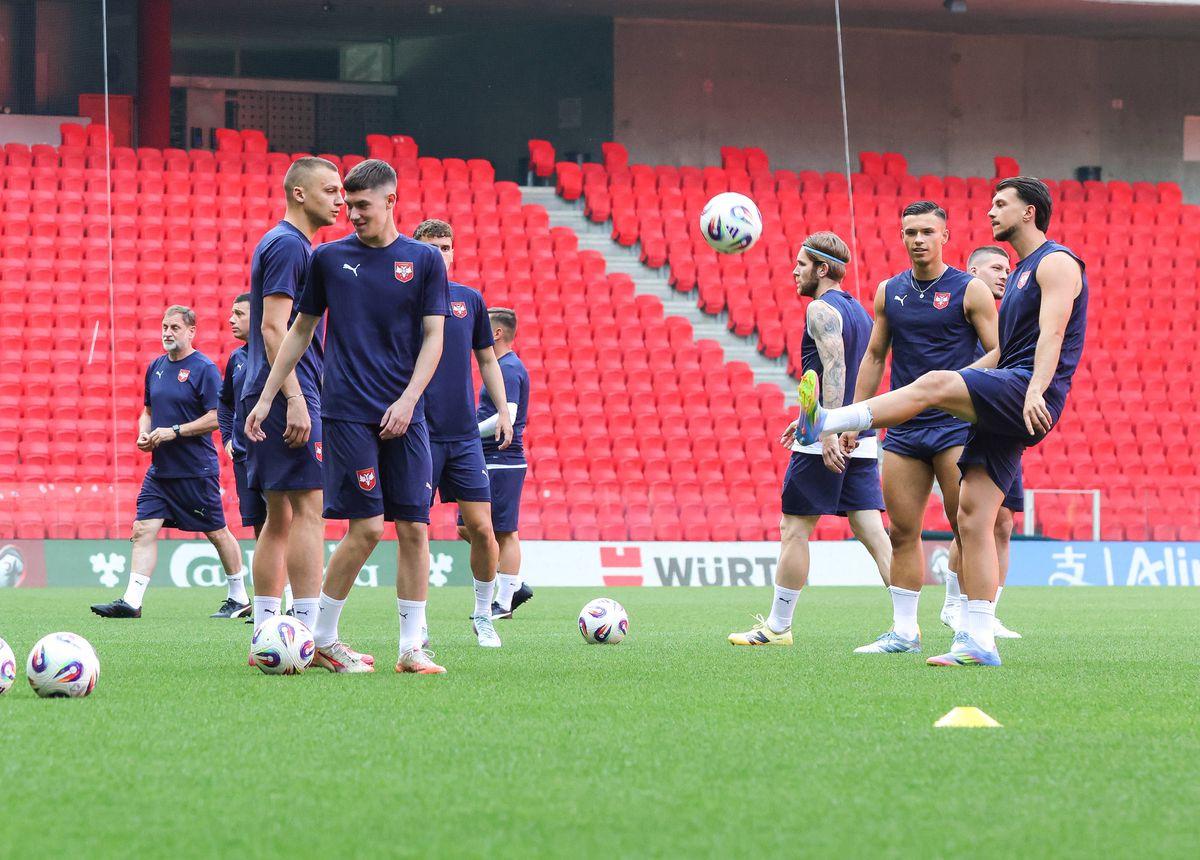 Imagini înainte de Albania - Serbia, meci cu risc maxim în preliminariile Campionatului Mondial din 2026