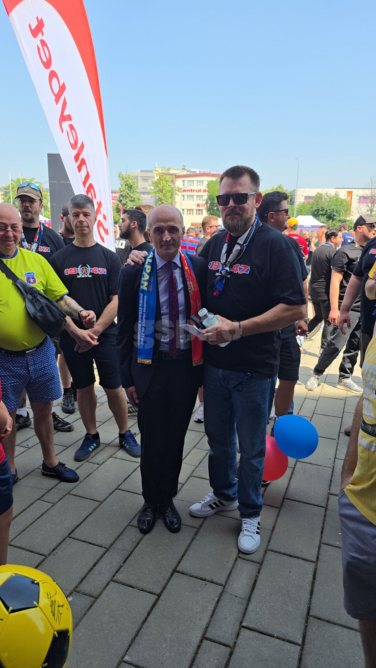 Talpan, în Ghencea, la aniversarea Stelei