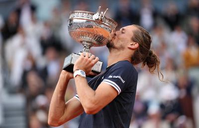 Alexander Zverev a câștigat Roland Garros! Finală dramatică de cinci seturi cu Flavio Cobolli