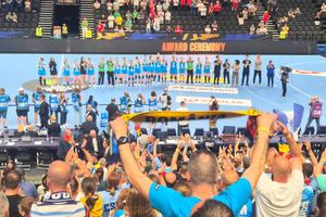 Junioarele de la CSM București n-au câștigat trofeul EHF Youth Club Trophy, dar sunt CAMPIOANELE REVENIRILOR! Finala senzațională în MVM Dome din Budapesta