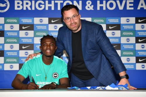 Andrei Balmoș a realizat un transfer spectaculos în Premier League prin mutarea lui Zadok Yohanna la Brighton. Foto: arhiva personală Andrei Balmoș