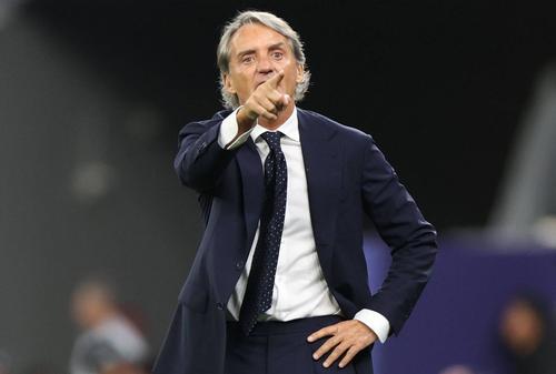 Roberto Mancini este acum antrenor la Al-Sadd, în Qatar / Foto: Imago
