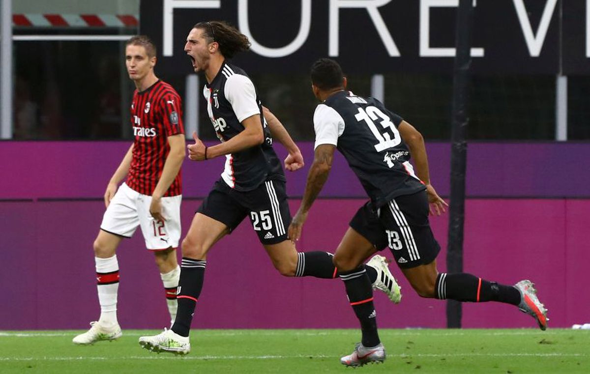MILAN - JUVENTUS 4-2. Cum a vrut Cristiano Ronaldo să-l intimideze pe Ibrahimovic » Zlatan nu s-a lăsat mai prejos