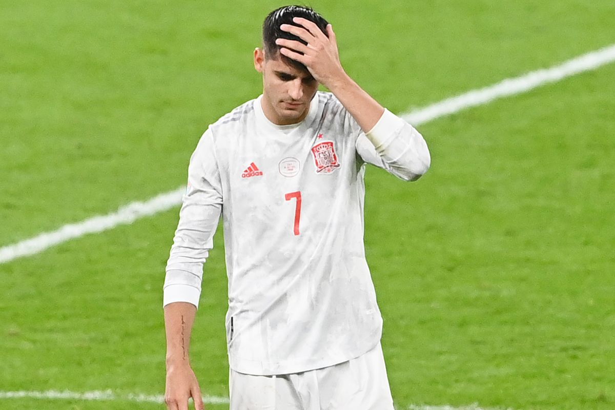 Asediul împotriva lui Morata continuă: insulte, amenințări cu moartea împotriva lui și familiei!