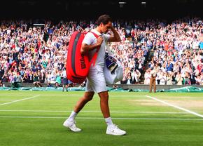 Roger Federer, zdrobit de Hubert Hurkacz în sferturi la Wimbledon! Elvețianul nu mai pățise asta din 2002