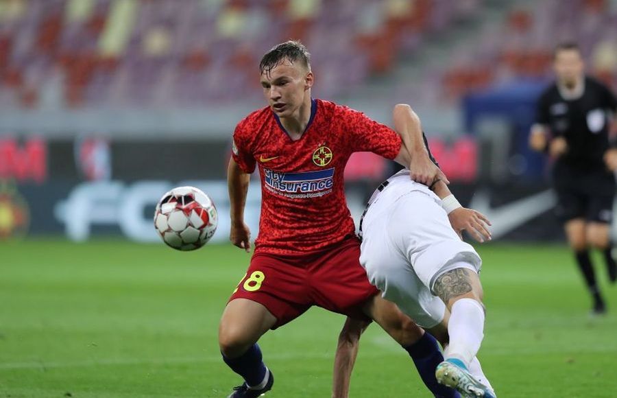 Fotbalistul trimis de FCSB în Liga 2 s-a descătușat în fața Peluzei Sud, la CSA Steaua - Hermannstadt 1-4