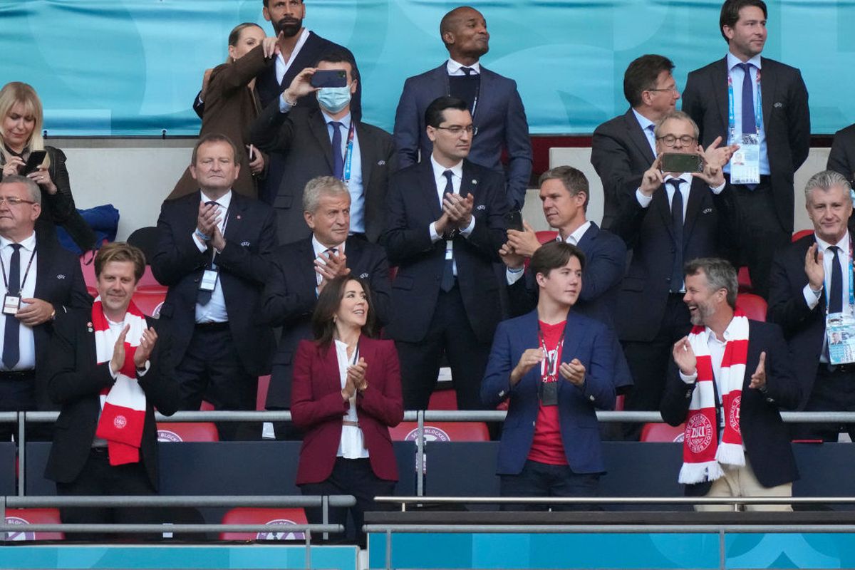 Anglia - Danemarca, fani pe Wembley la semifinala Euro 2020