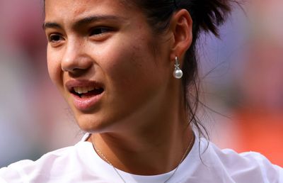 Emma Răducanu, atacată de fani pentru ce a scris despre Kyrgios: „Glumești? Proastă decizie!”