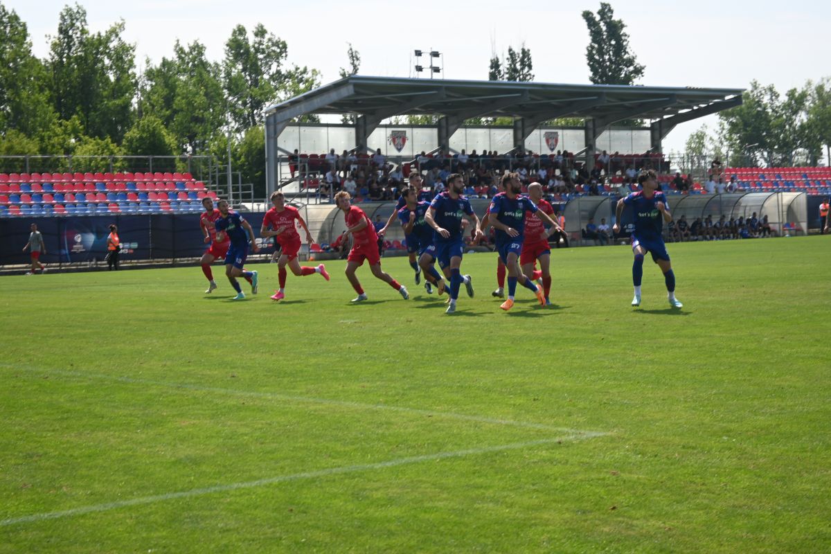 În pline tensiuni, jucătorul Stelei afirmă: „Nu am nicio problemă dacă vine FCSB în Ghencea. Aș merge la meciurile ei”