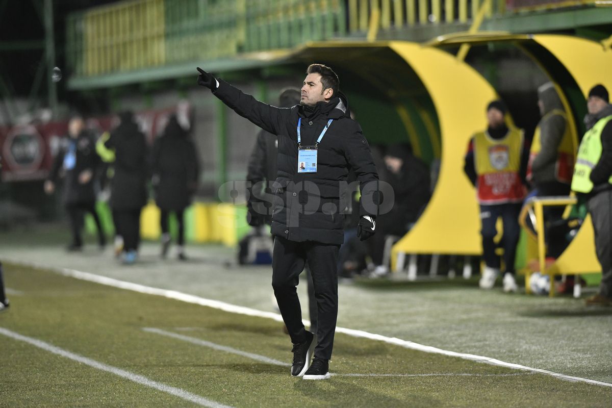 Adrian Mutu pleacă de la Rapid! A acceptat oferta celor de la Neftchi Baku și merge să semneze contractul