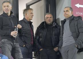 Rapid se uită în curtea FRF pentru a-l înlocui pe Mutu: „Nu are cum să nu fie pe listă”