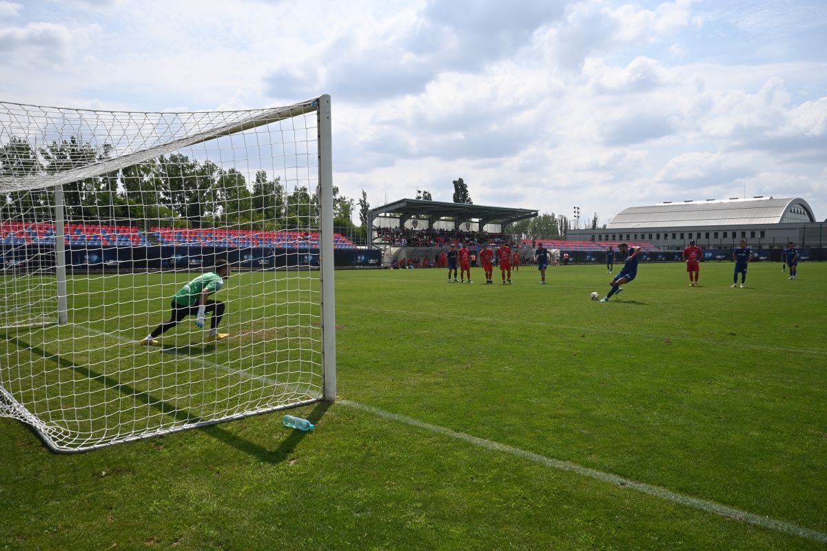 CSA Steaua - CS Tunari