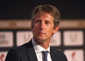Ultimele vești despre Edwin van der Sar: a revenit în Țările de Jos, dar rămâne la terapie intensivă