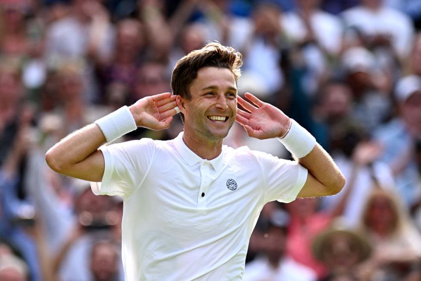 Britanicul Liam Broady (29 de ani, 142 ATP) a produs una dintre surprizele turneului de la Wimbledon, victorie 6-4, 3-6, 4-6, 6-3, 6-0 în fața norvegianului Casper Ruud (24 de ani, 4 ATP).