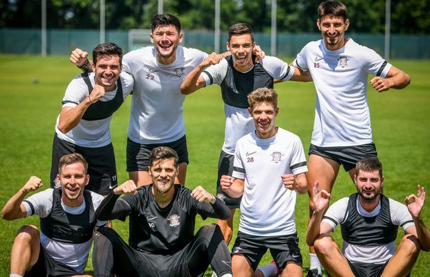 Fotbalistul care i-a uluit pe șefii Rapidului: „Rar am văzut așa un jucător! Se antrenează prea mult”