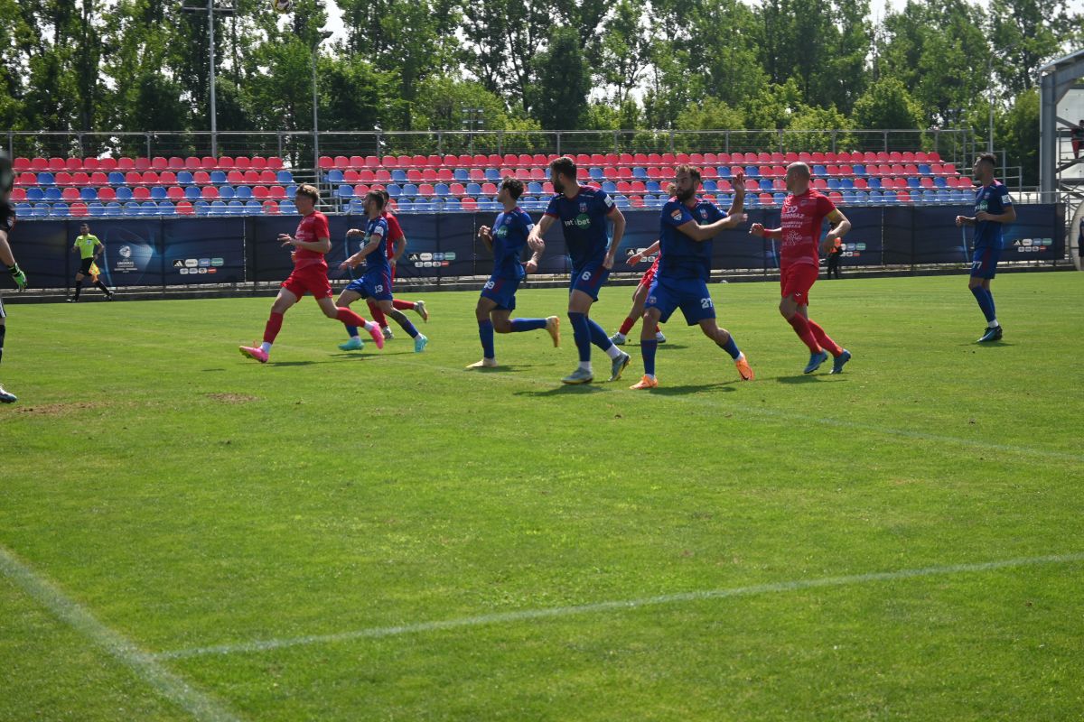 CSA Steaua - CS Tunari