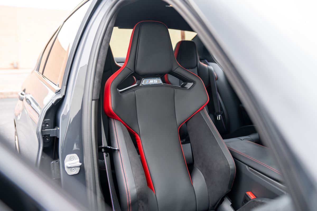 A mers 190 de kilometri cu un BMW și l-a vândut cu profit de aproape 50.000 de euro » Detalii incredibile la „bestia” bavareză