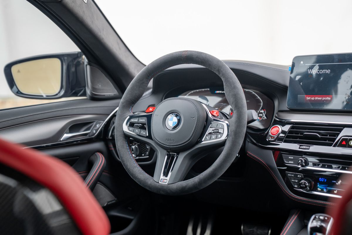 A mers 190 de kilometri cu un BMW și l-a vândut cu profit de aproape 50.000 de euro » Detalii incredibile la „bestia” bavareză