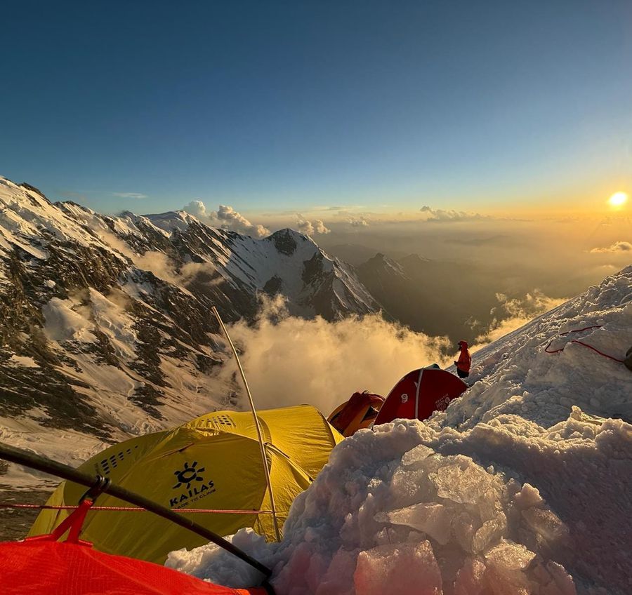 Horia Colibășanu a coborât în siguranță de pe „Muntele ucigaș” » Problemele cu care se confruntă acum alpinistul român