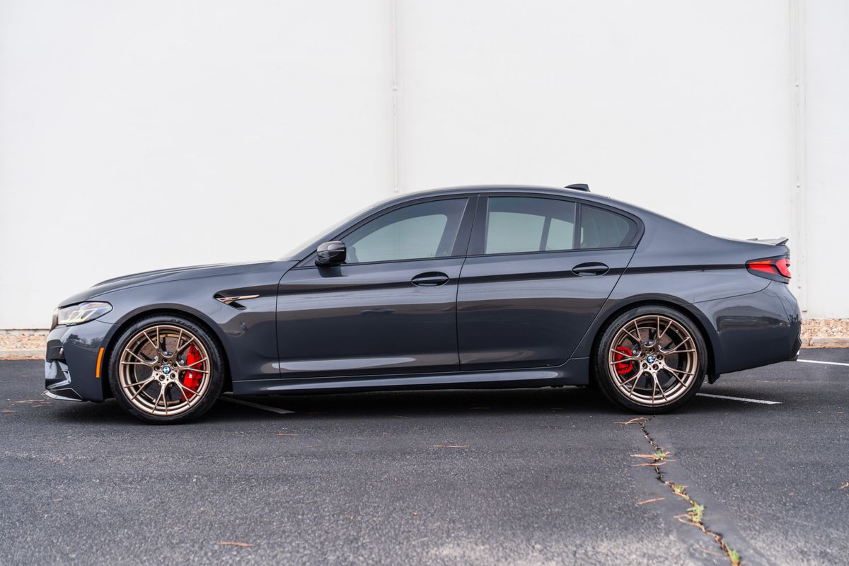 BMW M5 CS