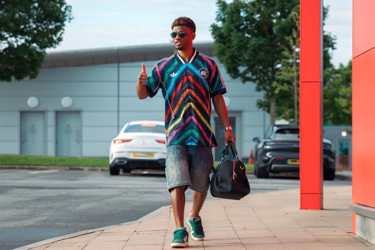 Manchester United a început pregătirile cu două noi achiziții