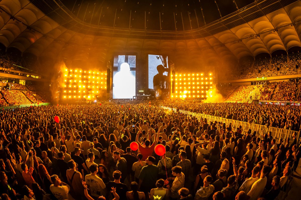 155.000 de participanți la Neversea Kapital » Florin Salam, Lost Frequencies și Steve Aoki au „rupt” Arena Națională