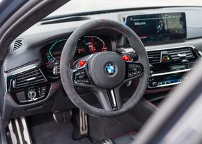 A mers 190 de kilometri cu un BMW și l-a vândut cu profit de aproape 50.000 de euro » Detalii incredibile la „bestia” bavareză