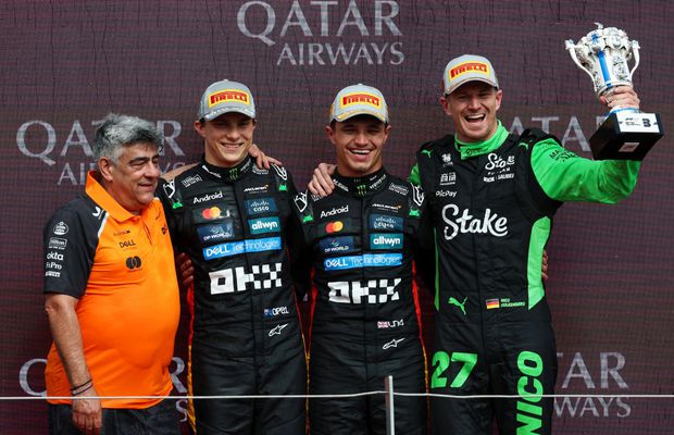 Victorie de senzație în MP de la Silverstone: distanța dintre piloții McLaren a scăzut + Primul podium din carieră după 239 de curse