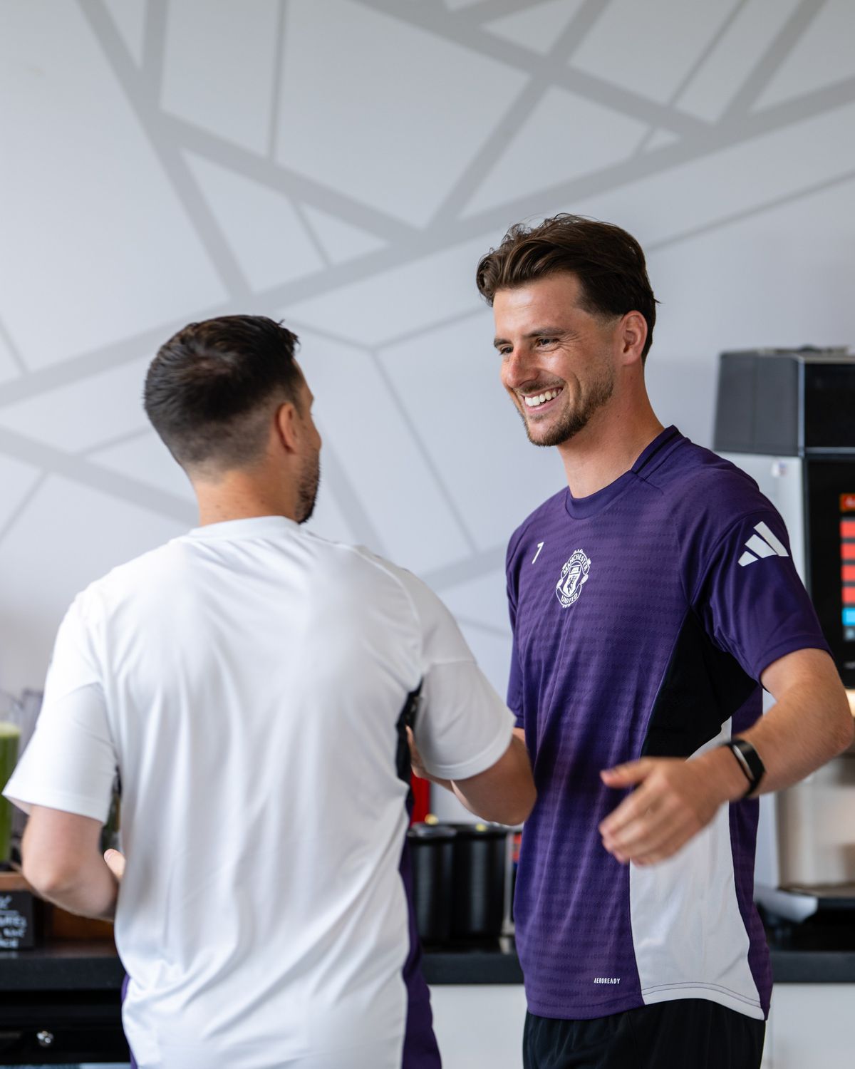 Manchester United a început pregătirile cu două noi achiziții