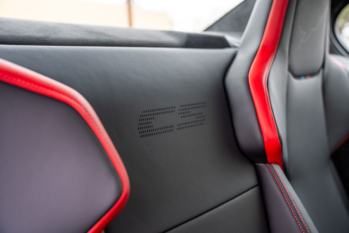 A mers 190 de kilometri cu un BMW și l-a vândut cu profit de aproape 50.000 de euro » Detalii incredibile la „bestia” bavareză