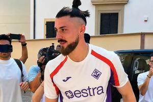 La câți bani a renunțat Radu Drăgușin pentru a semna cu Fiorentina