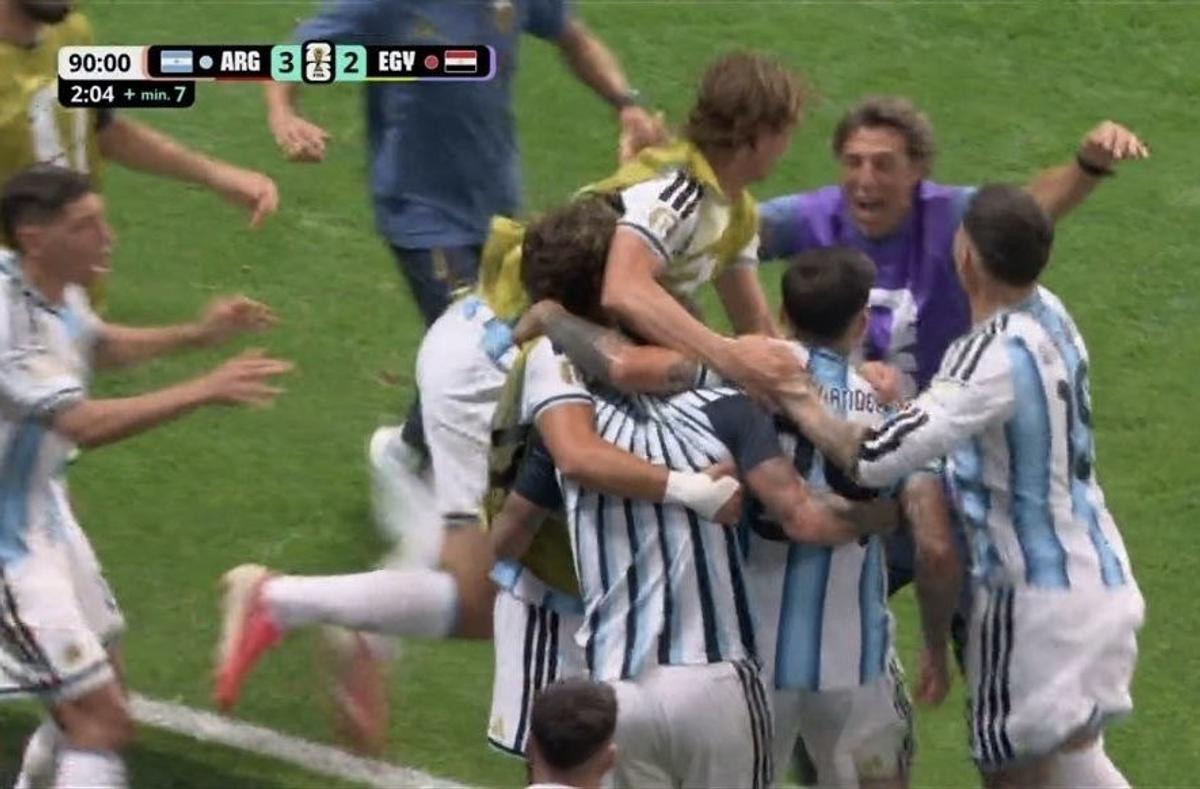 Lionel Scaloni, selecționerul Argentinei, a părăsit interviul după 12 secunde: „Doamne, nu pot!”