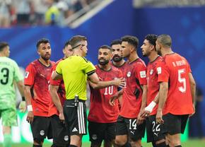 Specialiștii în arbitraj de la Marca și AS s-au pus de acord: faza la care Egiptul ar fi fost dezavantajat în optimea cu Argentina!