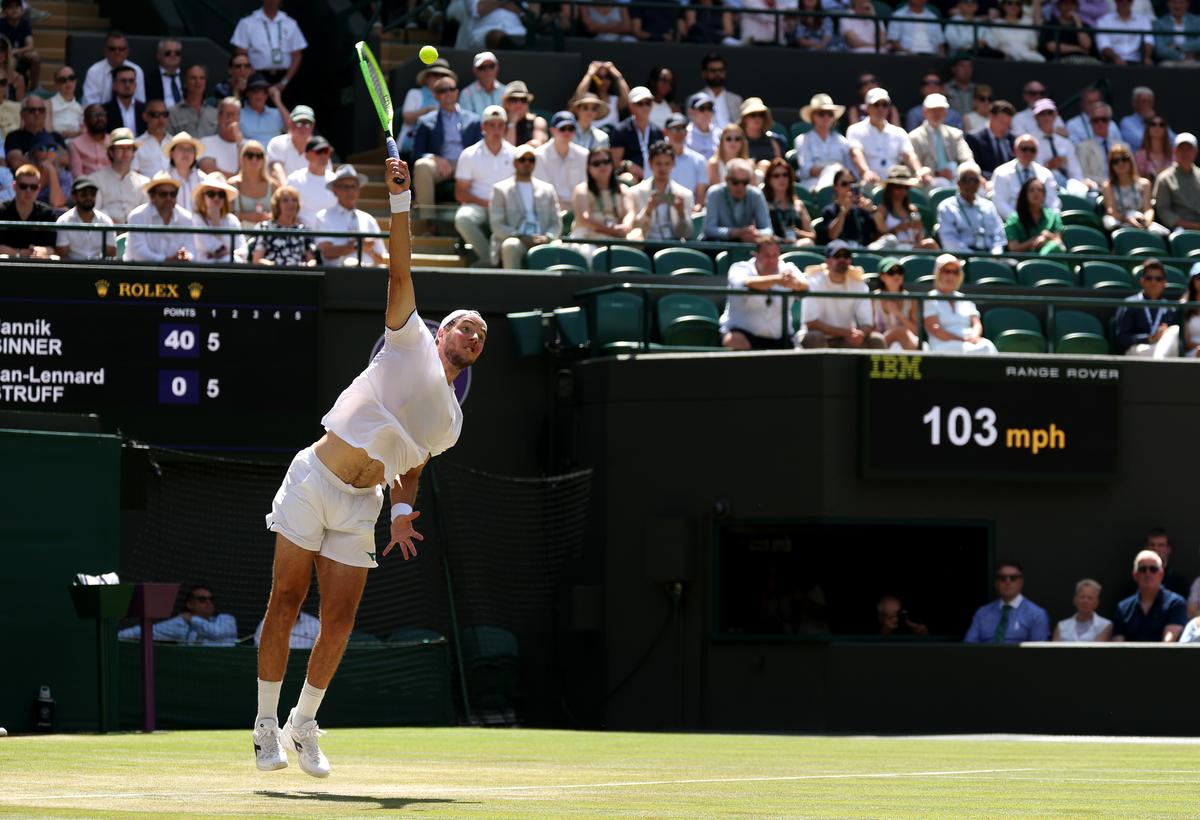 Sinner, de neoprit la Wimbledon! Liderul mondial este la două victorii de titlu